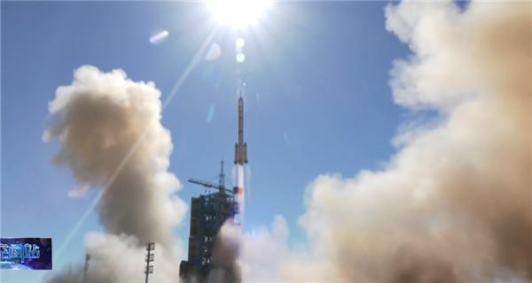 中國成功發(fā)射遙感三十號10組衛星